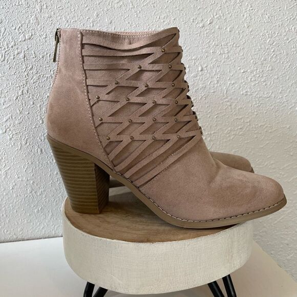 JustFab Zip Up Ankle Booties Size 10 EUC - Picture 4 of 9